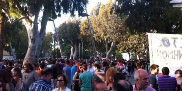 Αποδοκιμασίες στελεχών του ΠΑΣΟΚ στο Ηράκλειο