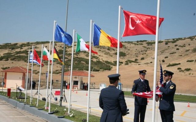 “Λουκέτο” στο υποστρατηγείο του ΝΑΤΟ στη Λάρισα