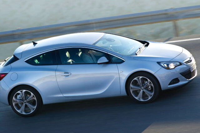 Το Opel Astra GTC με 170 ίππους από το νέο κινητήρα του 1.6 λ.
