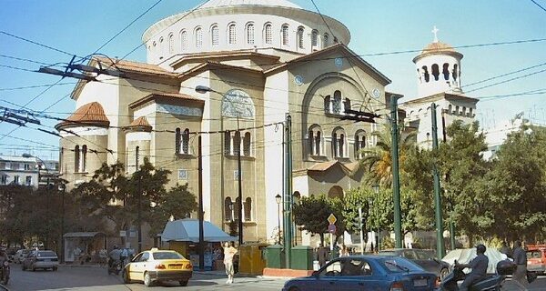 Προχωρά η ανάπλαση της πλατείας του Άγιου Παντελεήμονα