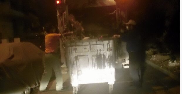 Το NEWS 247 με απορριμματοφόρο στην καρδιά της Αθήνας