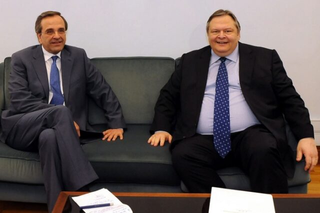 Από 153 έως 157 οι βουλευτές της συγκυβέρνησης ΝΔ – ΠΑΣΟΚ