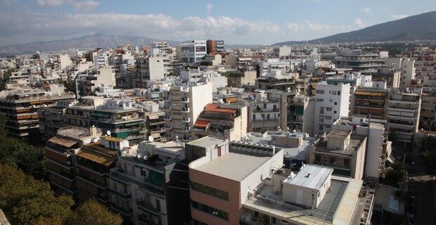 Βόμβα Σκορδά για υπερχρεωμένους δανειολήπτες: Να αρθεί το πάγωμα των πλειστηριασμών μέσα στο καλοκαίρι