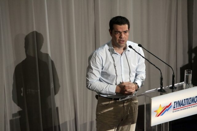 Τσίπρας: “Κοινοβουλευτικός λιποτάκτης ο πρωθυπουργός. Τον καλώ σε ντιμπέιτ”
