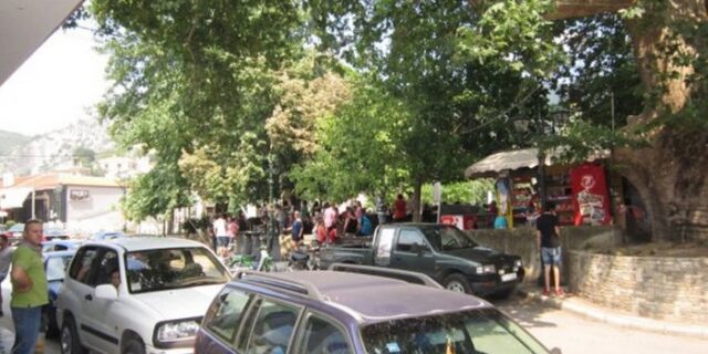 Φωτιά στην Ελασσόνα – Εκκενώθηκε για προληπτικούς λόγους η πόλη