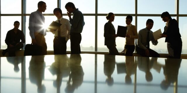 Προσλήψεις με το σταγονόμετρο: Μόλις 1.077 μέσα στον Ιούλιο