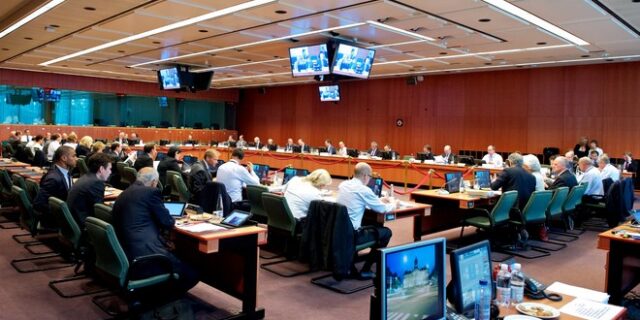 Έκλεισε η λίστα με τα 40 προαπαιτούμενα των δανειστών για τη δόση των 2 δισ. ευρώ