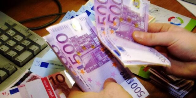 Θεσσαλονίκη: Σύλληψη στελεχών του ΣΔΟΕ για φακελάκι