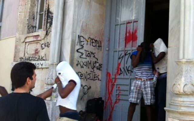 Διώξεις κατά των 19 συλληφθέντων για τη δολοφονία του νεαρού τουρίστα στα Μάλια