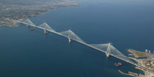 Εισαγγελέας για την προτεραιότητα διέλευσης ασθενοφόρων από τη γέφυρα Ρίου-Αντιρρίου