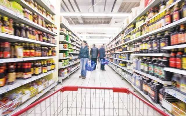 Ξάνθη: Συνελήφθη ηλικιωμένη για κλοπή τροφίμων από σούπερ μάρκετ