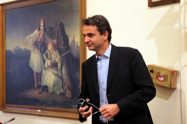 Τροποποιήσεις στο πολυνομοσχέδιο: Ποιοι δημόσιοι υπάλληλοι εξαιρούνται από τη διαθεσιμότητα