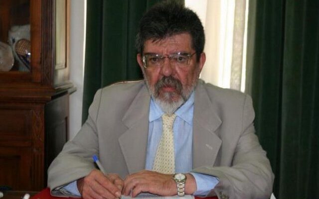 Δήμαρχος Λέσβου: “Όποιος έχει αρχ…α να παραιτηθεί”