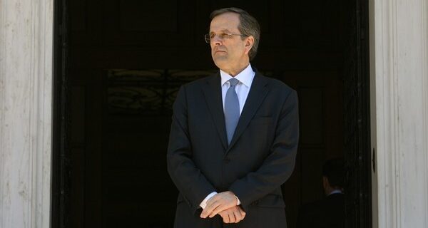 Συνάντηση Σαμαρά με διοικήσεις ΤΧΣ και τραπεζών