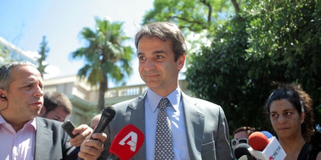 Αμετακίνητη η Τρόικα για τη διαθεσιμότητα και τις απολύσεις