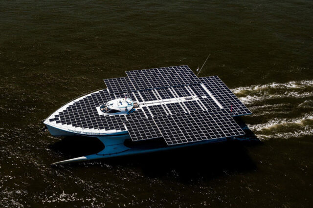 «MS Turanor PlanetSolar» είναι το μεγαλύτερο ηλιακό σκάφος στον κόσμο