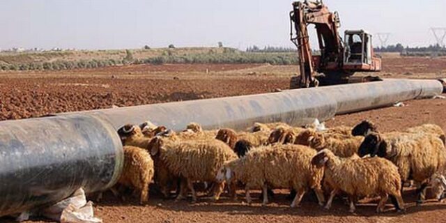 Έτινγκερ: “Ο Nabucco δεν έχει πεθάνει”