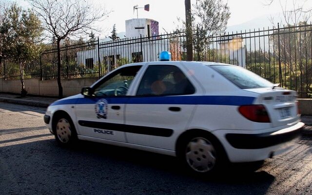 Σέρρες: 15χρονος σκηνοθέτησε ληστεία και αυτοτραυματίστηκε με όπλο