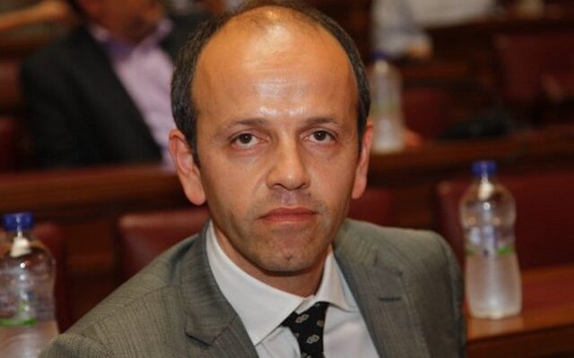 Δ. Σαλτούρος: “Ψηφίζουν τη Χρυσή Αυγή για να διώξουν τους τενεκέδες”