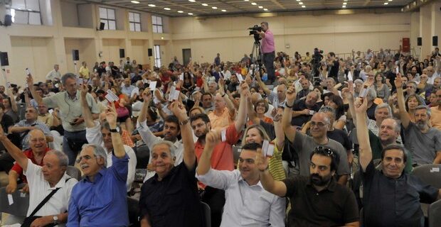 Το προφίλ του μέσου “Συριζαίου”: 50αρης, παντρεμένος με μέσο οικογενειακό εισόδημά στα 1.950 ευρώ