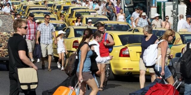 Υπ. Τουρισμού: Έκδοση ενημερωτικών εντύπων για τους τουρίστες- επιβάτες ταξί