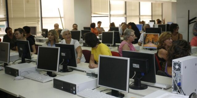 Οι “μαύρες λίστες” στα υπουργεία της διαθεσιμότητας