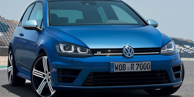 Ακόμη δυνατότερο, με 300 ίππους, το νέο Volkswagen Golf R
