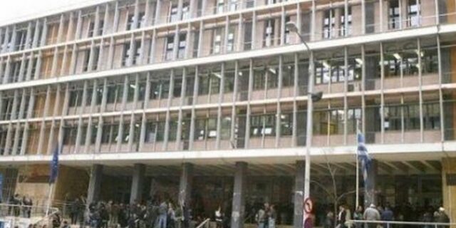 Θεσσαλονίκη: Καταδίκη συλληφθέντων για τα συνθήματα στον ΟΑΣΘ