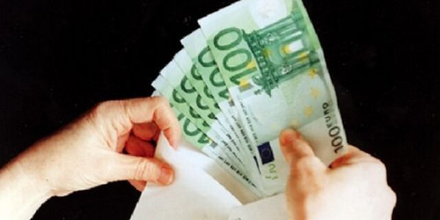 Επιχείρησαν να δωροδοκήσουν τον διοικητή του νοσοκομείου Σερρών