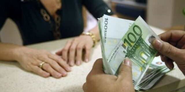 Μεσολόγγι: Επέστρεψε 32.000 ευρώ από παράνομα επιδόματα