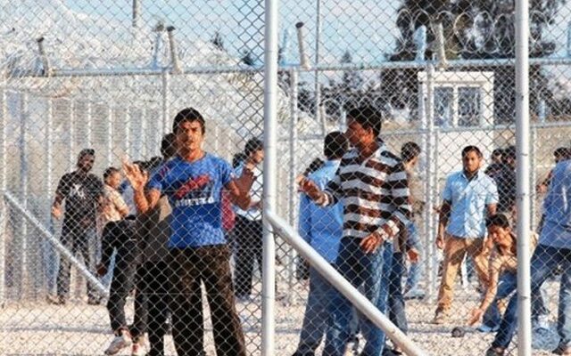 Σε απεργία πείνας μετανάστες του Κέντρου Κράτησης της Ορεστιάδας