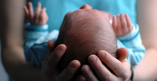 Και η ΜΑΝΑ στη γειτονιά των Αγγέλων…