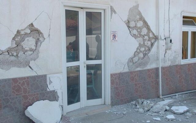 Άτοκα δάνεια και επιδοτήσεις ενοικίων στους σεισμόπληκτους της Φθιώτιδας