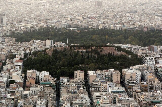 Στο έλεος του Μνημονίου και ο λόφος του Στρέφη