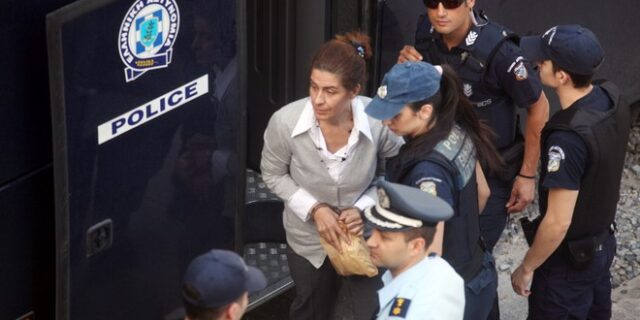 Κόρη Τσοχατζόπουλου: “Είπα τη μισή αλήθεια για να καλύψω τον πατέρα μου”