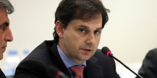 Θεοχάρης: Τρίτη ή Τετάρτη η πληρωμή του επιδόματος πετρελαίου