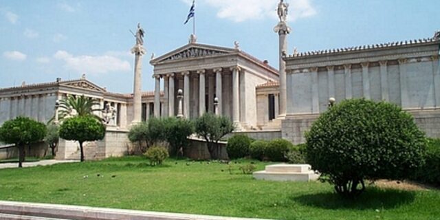 Δεκαήμερη απεργία των διοικητικών υπαλλήλων των ΑΕΙ