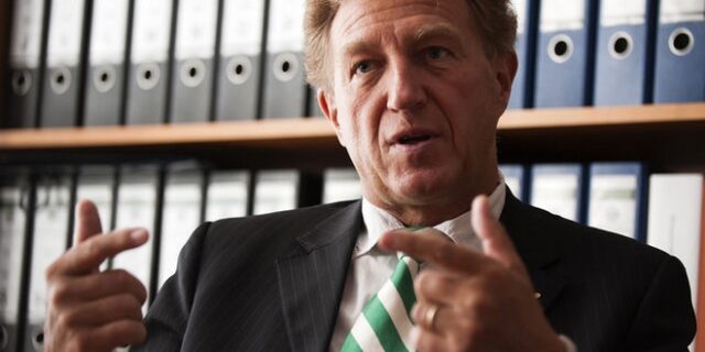 Νόρμπερτ Μπάρτλε: “Τρίτο δάνειο σημαίνει και τρίτο μνημόνιο”