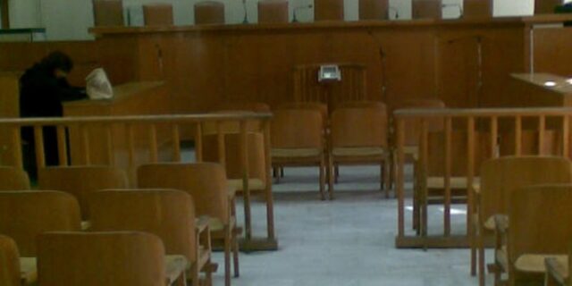Φυλάκιση με αναστολή στον υπεύθυνο της Χρυσής Αυγής στη Νέα Μανωλάδα