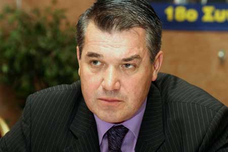 Κυριαζίδης: Εγκληματική οργάνωση η Χρυσή Αυγή – κλαρινογαμπρός ο Κασιδιάρης
