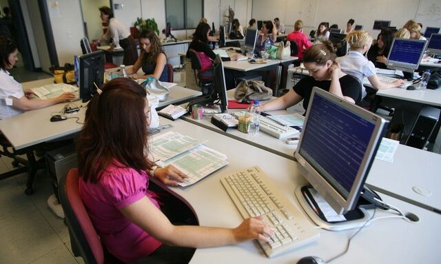 Νέα παράταση για την υποβολή του Ε9