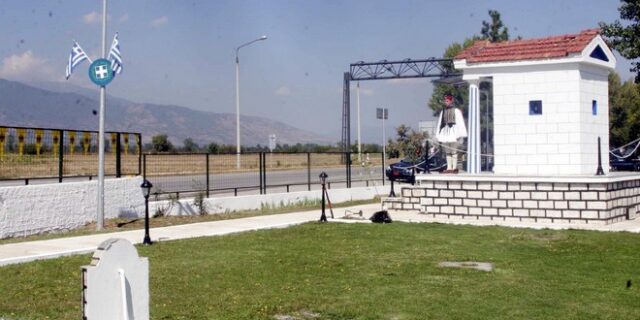 Οικονομική πληγή οι μετακινήσεις Ελλήνων για ψώνια στα Σκόπια
