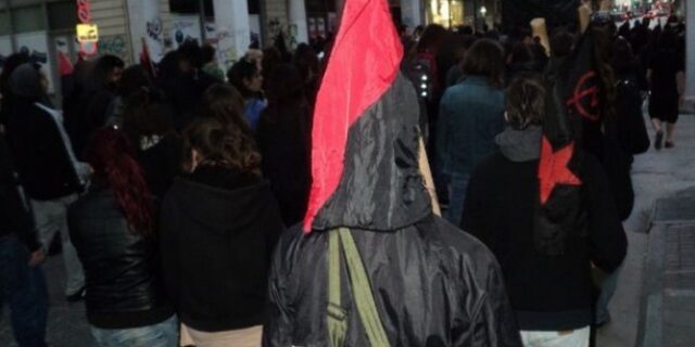 Αντιεξουσιαστές κατέλαβαν ραδιοφωνικό σταθμό στην Πάτρα