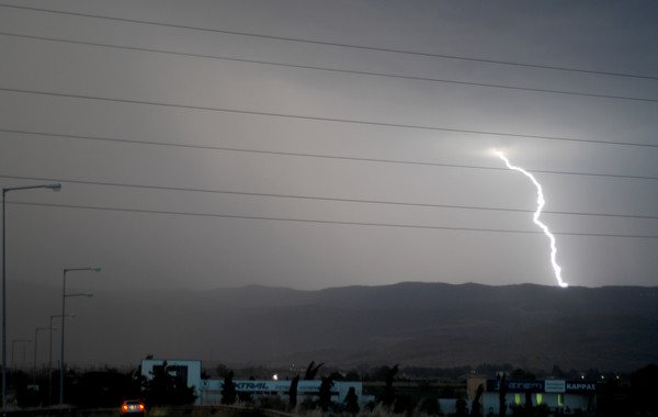 Κομοτηνή: Δύο νεκροί από κεραυνό