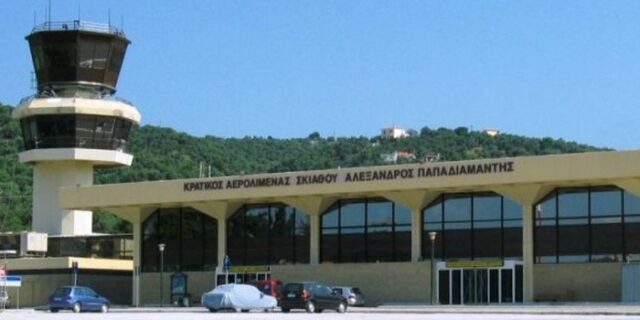 Σκιάθος: Αφγανοί επιχείρησαν να φύγουν με κορεάτικα διαβατήρια