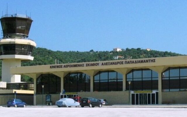 Σκιάθος: Αφγανοί επιχείρησαν να φύγουν με κορεάτικα διαβατήρια