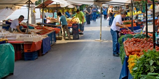 Ηλεία: Ξυλοδαρμοί λόγω παρουσίας ελεγκτών σε λαϊκή αγορά