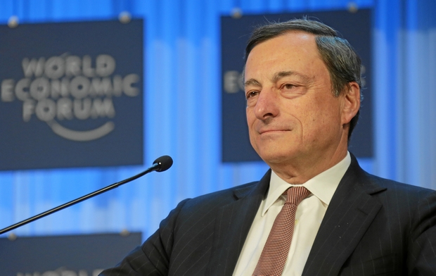 Ντράγκι: Η κρίση δεν έχει ξεπεραστεί, αλλά υπάρχει φως στο τούνελ