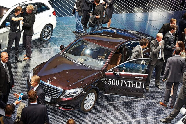 Έκθεση Φρανκφούρτης: S500 Intelligent Drive. Η Mercedes που κινείται χωρίς να χρειάζεται οδηγό!