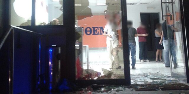 Επίθεση στα γραφεία του Πρώτου Θέματος από αγνώστους